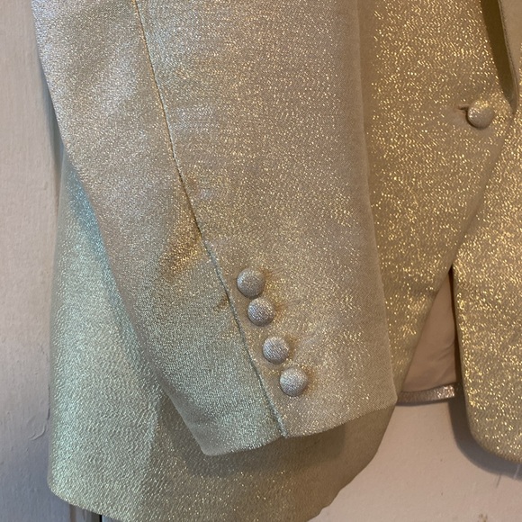 Fashion To Figure Metallic Gold Blazer - Picture 3 of 9
